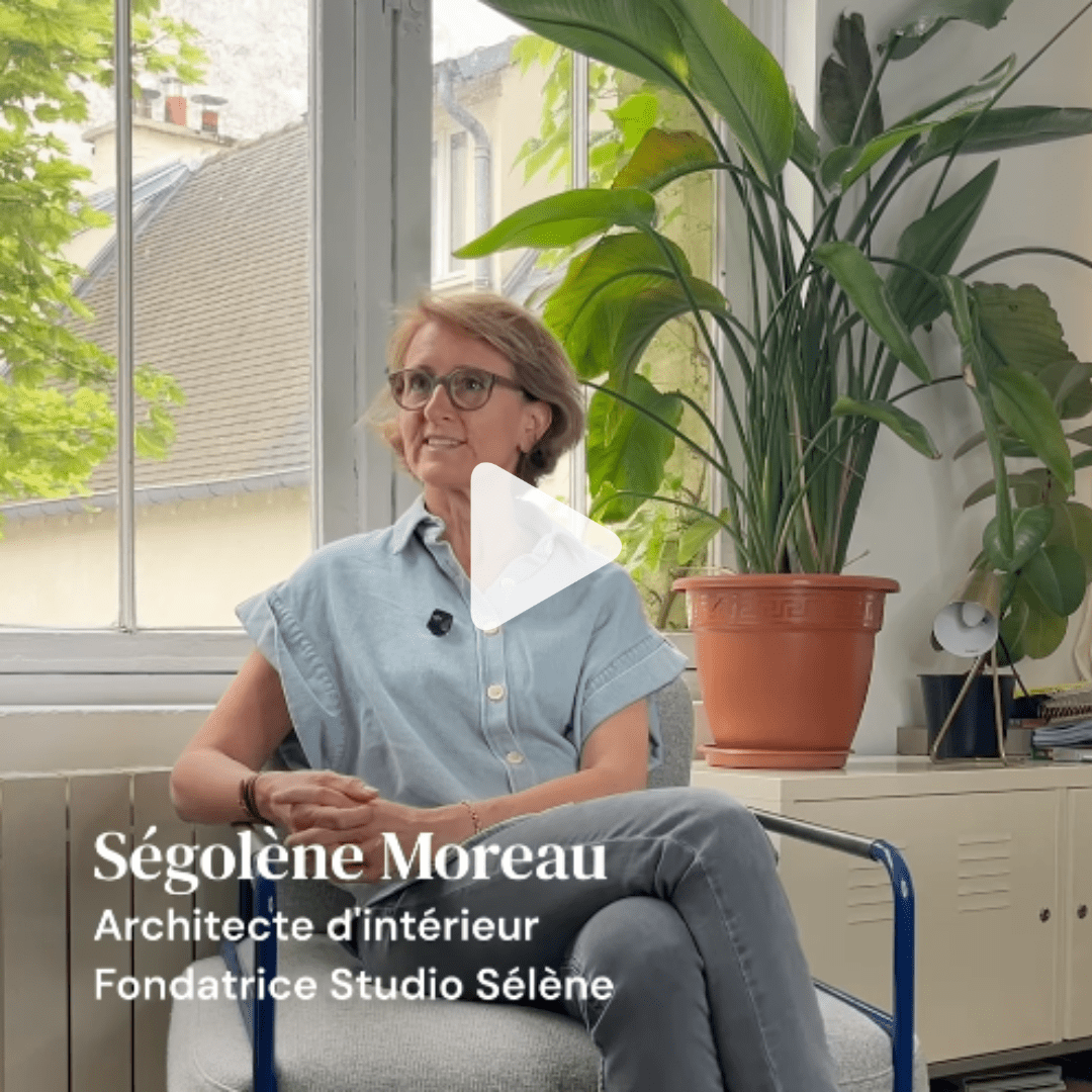 Capture d'écran de la vidéo de témoignage tournée avec Ségolène de l'agence Studio Sélène, heureuse cliente de Kalm