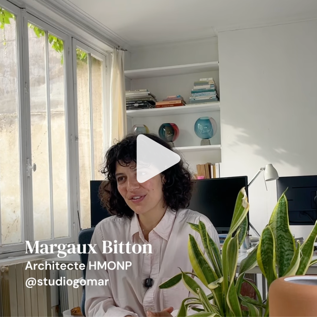 Capture d'écran de la vidéo de témoignage tournée avec Margaux Bitton de l'agence Studio Gomar, heureuse cliente de Kalm